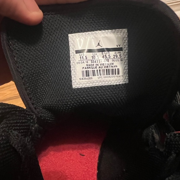 Nike Air Jordan 1 Retro Mid PS 'Gym Red'
 554724-610 - Picture 4 of 10